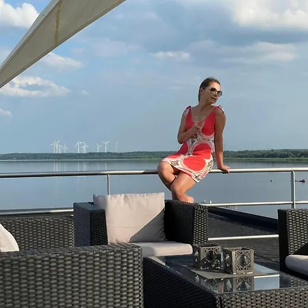 Hotel en barco Hausboot Moeweninsel - Lp15