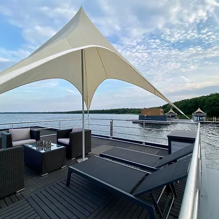 Hausboot Moeweninsel - Lp15 Hotel en barco *